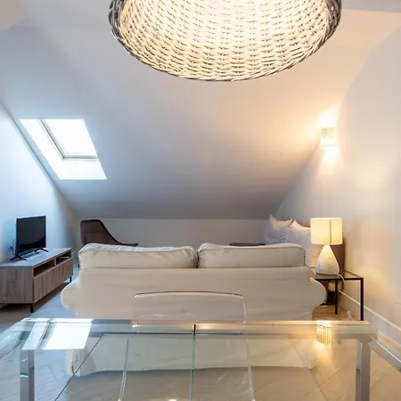 Apartamento Urbe10 Angel 2 Bedrooms 4a